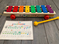 1978 Fisher Price Pull Along Xylophone Toy