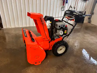 souffleuse Ariens Deluxe 28, View more