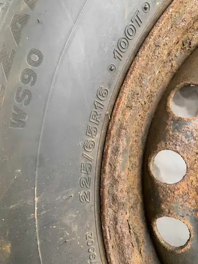 4 Bridgestone Blizzak ws90 snow tires on steel wheels with sensors. Off my Dodge Caravan, used half...