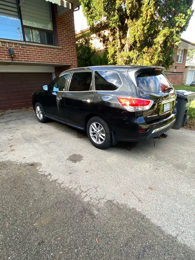 2016 Nissan Pathfinder 