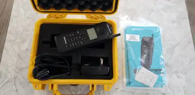 TÉLÉPHONE SATELLITE GSP 1600 EXCELLENTE CONDITION, View more