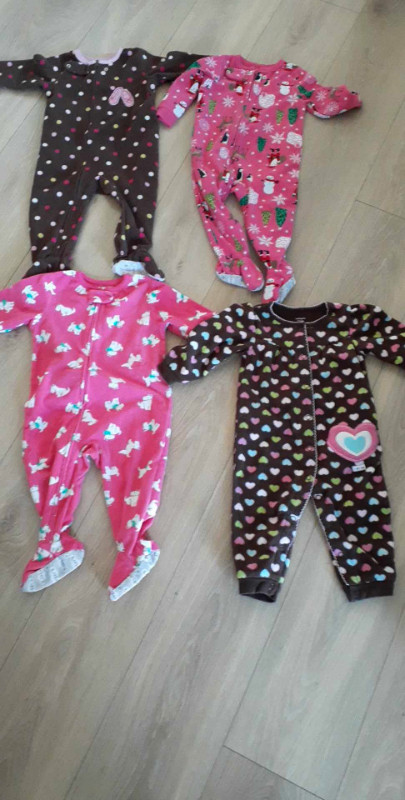 Children's Fleece Sleepers 12 Months in Clothing - 9-12 Months in Regina - Image 2