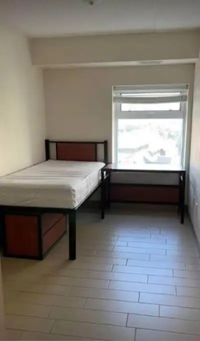 Room for rent, private room, shared washrooms, close to University of Waterloo,