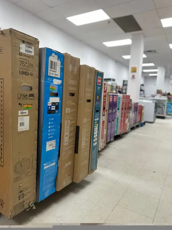 LIQUIDATION DE TELEVISION - PRIX IMBATTABLES in TVs in Trois-Rivières - Image 4