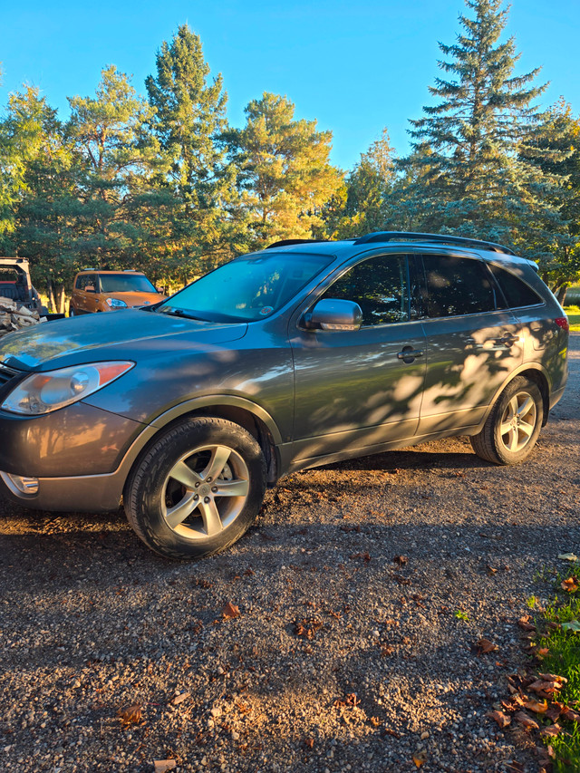 2012 hyundai veracruz in Cars & Trucks in Oakville / Halton Region