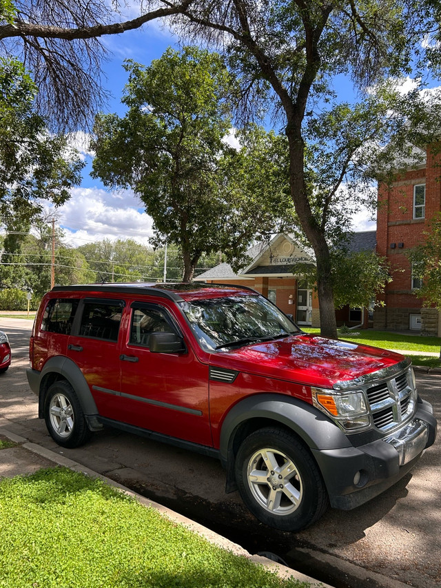 2007 dodge nitro in Cars & Trucks in Medicine Hat