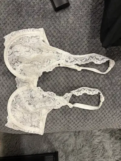 Lace Bra - 34C, View more