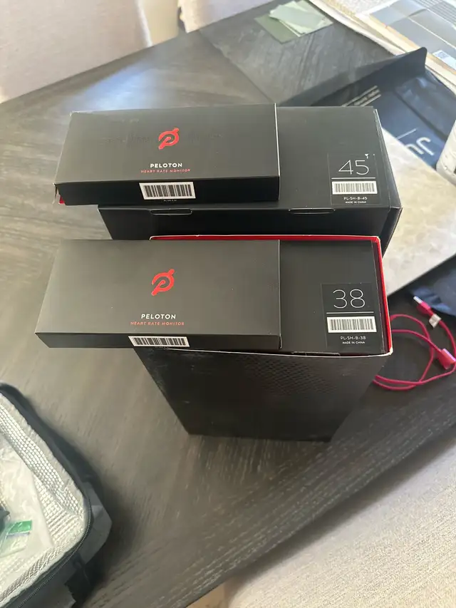 Peleton bike shoes size men’s 11 and ladies 6 and 2 heart rate m63804732180483120