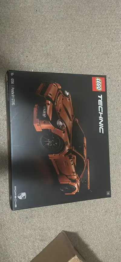 Selling quick for my nephew. Just send offers