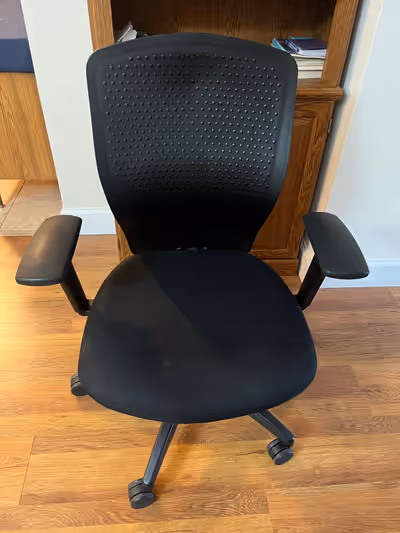 Three heavy-duty computer chairs are in great condition and all functional . $30 for each Pick up an...