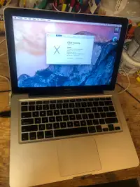 Apple Macbook Laptop intel core 2 Duo 2.4 GHZ Laptop