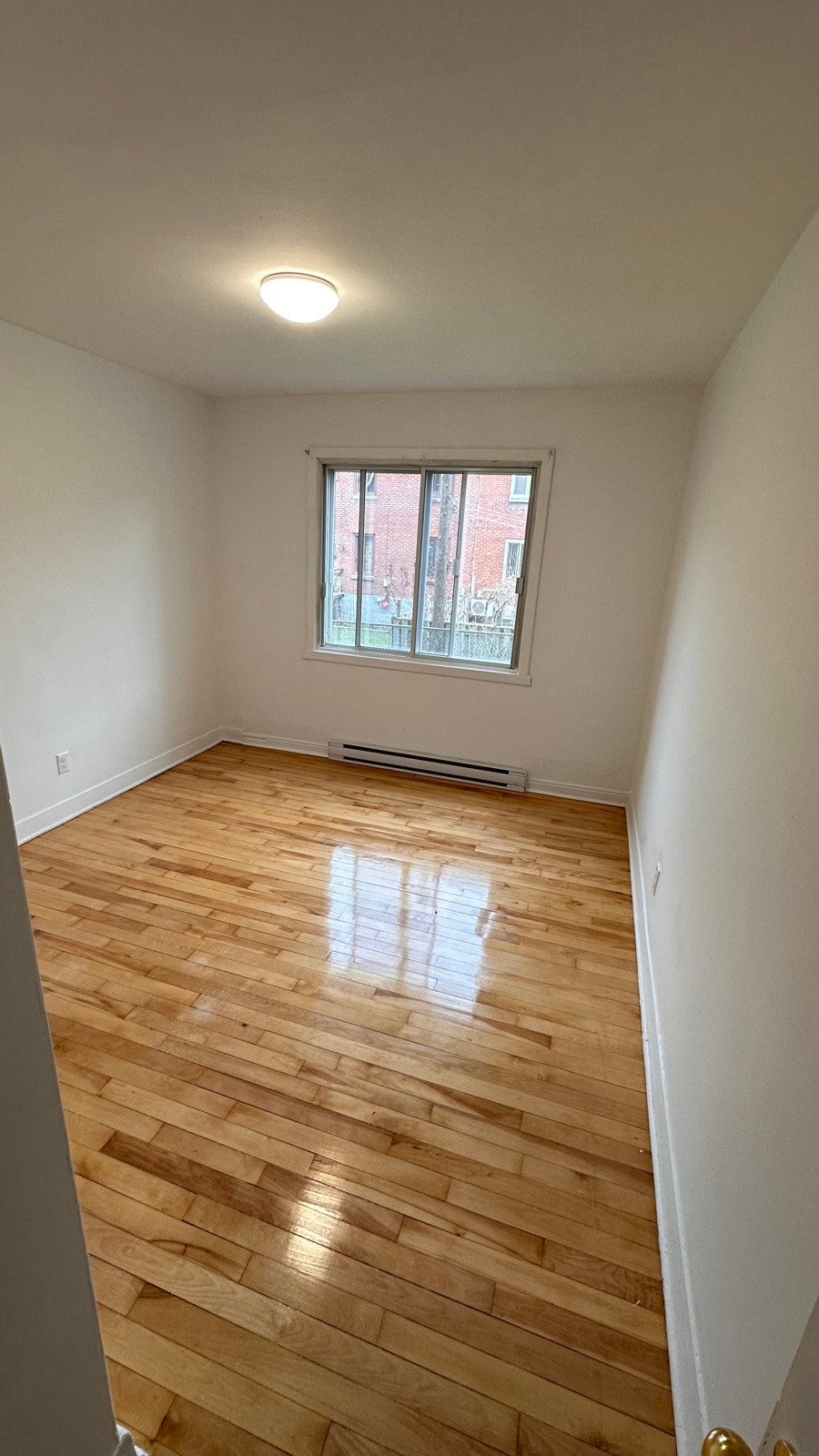 8605 Bd de l'Acadie — photo 3