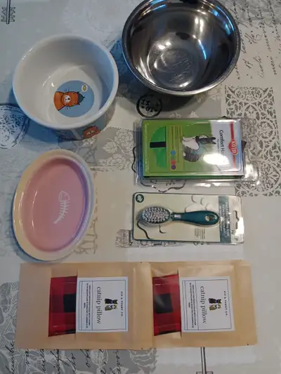 Cat accessory grouping all new, View more