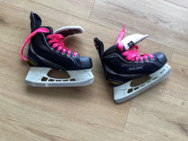 2paires de patin et casque multi sport dans Patins et patins à roulettes  à Trois-Rivières - Image 3