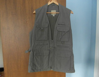 Cabela's Men's Vest, Fishing and Outdoors