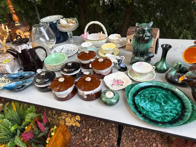 Estate/yard sale63611977298433122