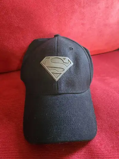 MEN'S S/M SUPERMAN BLACK CAP BOWMANVILLE , View more