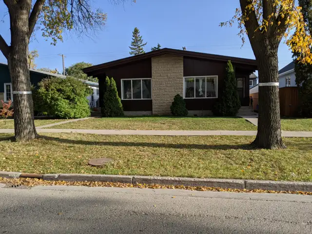 Crescentwood 3 bedroom side by side recently renovated for rent.