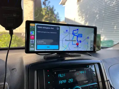 CarPlay | dashcam | backup camera | AirPlay | fm | bluetooth, View more