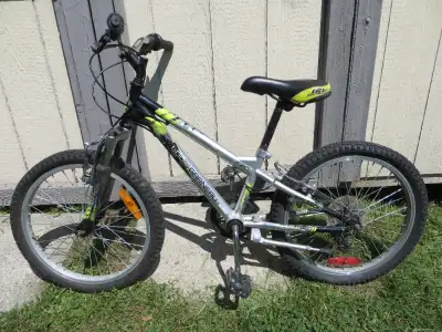 Children's bike -- made by Louis Garneau -- meet near U of T campus ** $99 ** - high quality manufac...