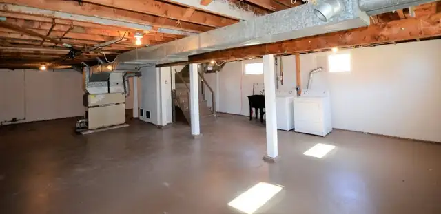 House for Rent in Dartmouth in Long Term Rentals in Dartmouth - Image 11