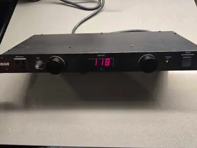 Furman M-8DX Power Conditioner, View more