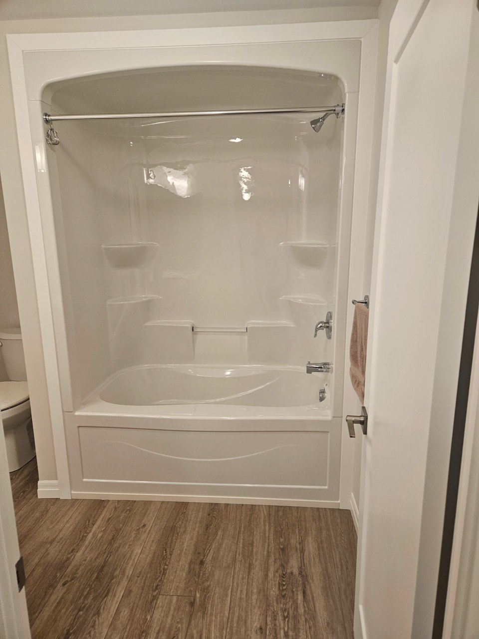 Sunny basement suite 5