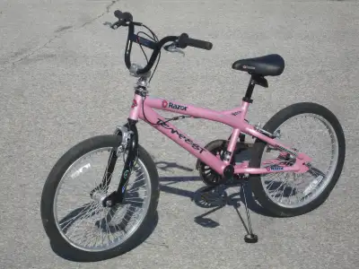 NICE OUTGROWN GIRL'S 20" TEMPEST RAZOR BMX STYLE BIKE $120.00!, View more