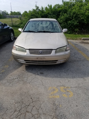 1998 Toyota Camry  LE