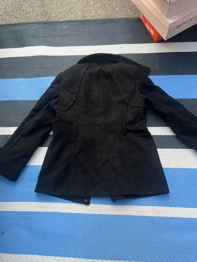 Kenneth Blake Pea Coat in Women's - Tops & Outerwear in Barrie - Image 5