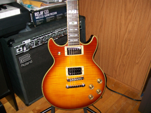 IBANEZ AR-300 in Guitars in Moncton