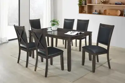 Brand New Wooden Dining Sets – Available in 5-Piece & 7-Piece Options!Upgrade your home instantly wi...