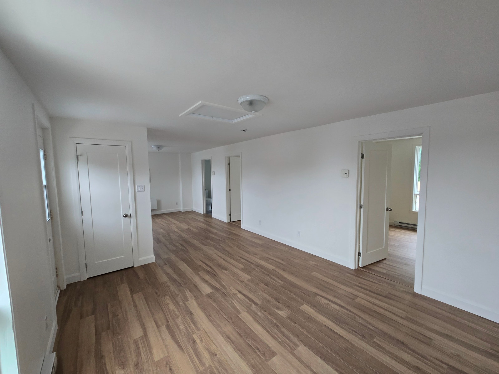 Appartement 4 1/2 à louer — photo 2