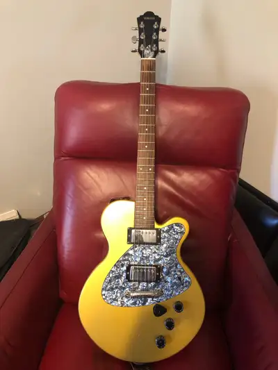 Yamaha AES500 Electric Guitar-reduced, View more