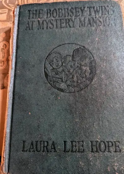 The Bobbsey Twins at Mystery Mansion by Laura Lee Hope. 1945, View more