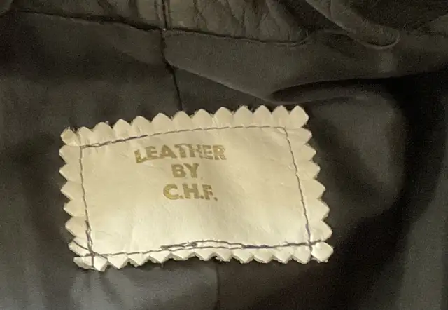 Leather Jacket  in Women's - Tops & Outerwear in Kitchener / Waterloo - Image 5