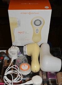 Clarisonic Mia 2 Facial Skin Cleansing Brush Device