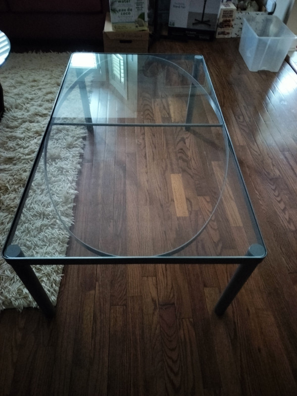 Coffee table and side table in Coffee Tables in City of Toronto