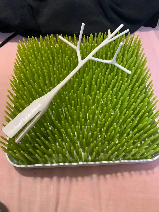 Boon Drying Rack + Dishes.64650798466945120