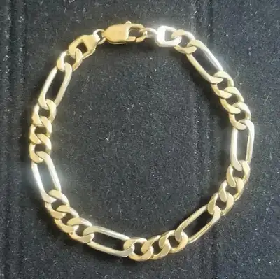 10k Yellow & White Two Tone Gold Link Chain Bracelet Material / 10k Yellow Gold Main Stone / No Ston...