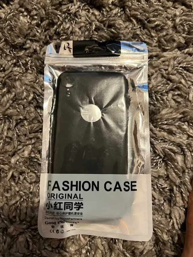 iphone x phone cases in Cell Phone Accessories in Guelph - Image 3