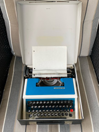 Underwood 315 Typewriter 