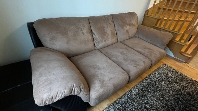 Sofa (barely used) in Couches & Futons in Markham / York Region