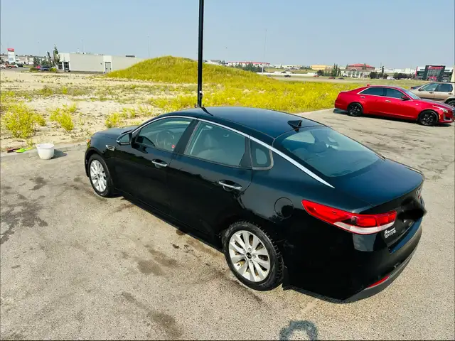 2016 KIA OPTIMA 533010352262369283