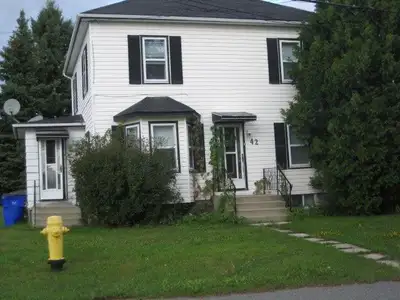 1 Bedroom plus Den