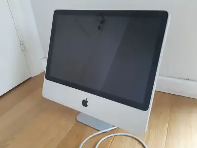 imac vintage computer blanc screen $100.00