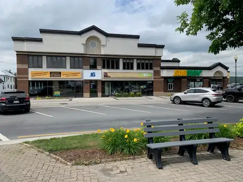 Commercial Space for rent on Broadway Blvd in Grand Falls, NB Beautiful Commercial space for rent at...