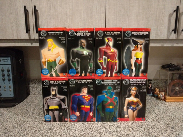 DC Comics Justice League Statue set "Complete" in Arts & Collectibles in Saint John