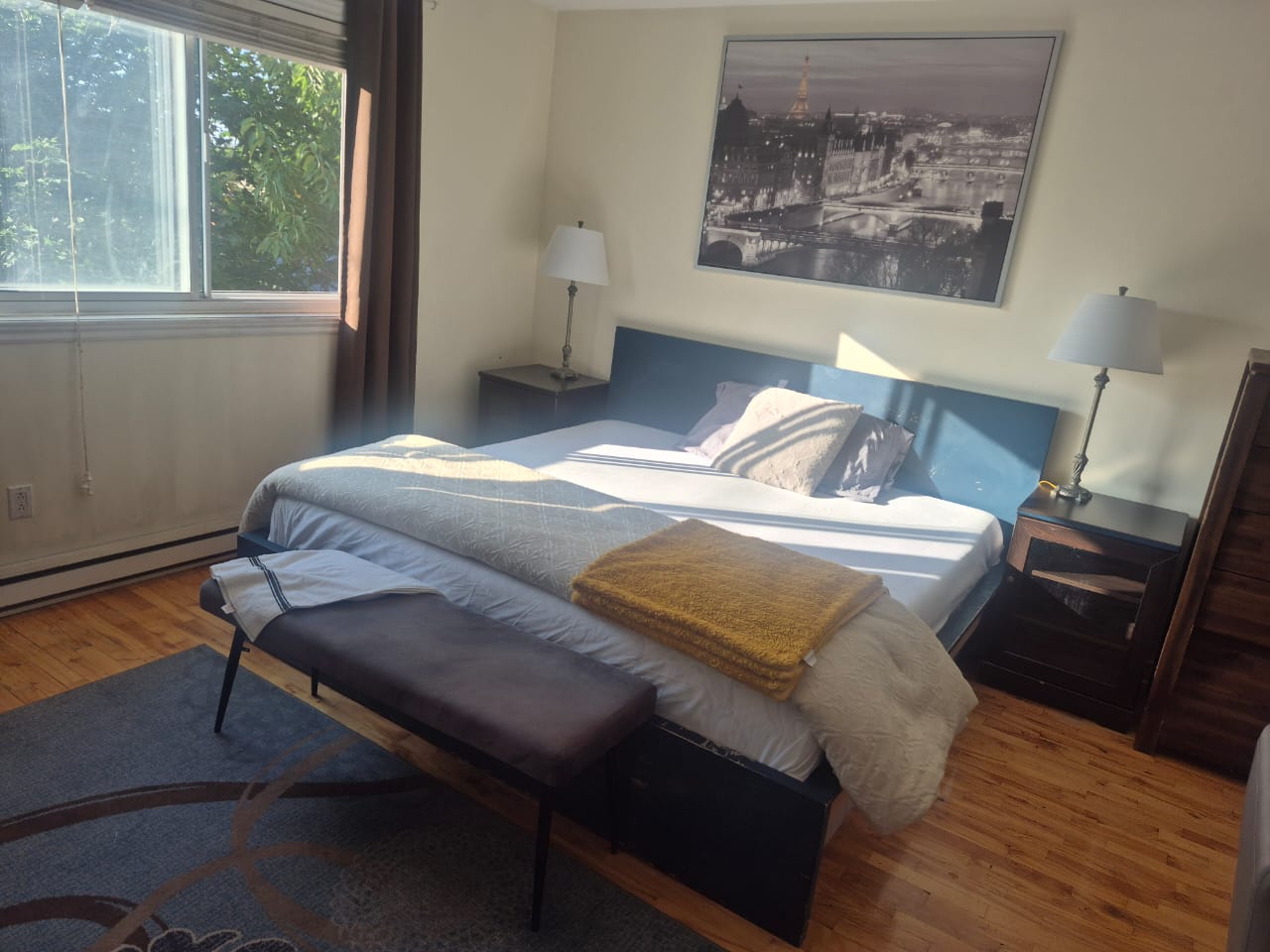 1 Chambres privée avec douche meublée — photo 1