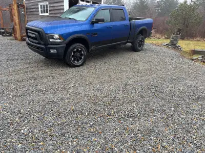 Priced to sell don’t need a truck anymore 2018 dodge 2500 power wagon 4x4 loaded 171000km check arou...